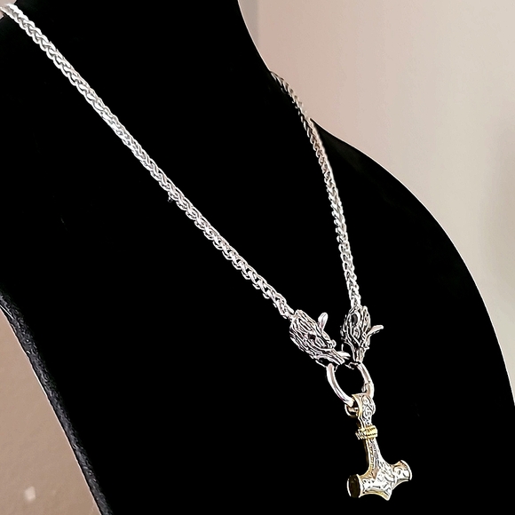 New! MEN'S Nordic Viking Celtic Inspired Wolf and Thor Hammer Necklace. - Picture 5 of 7